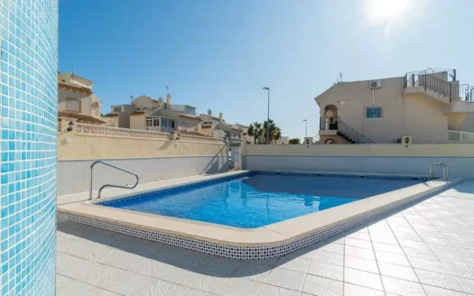 Bungalow in ORIHUELA COSTA zu verkaufen