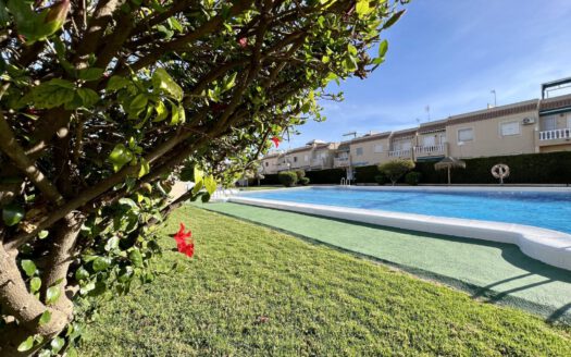 Bungalow im Obergeschoss in TORREVIEJA