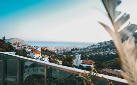 LUXUS Villa mit Pool und Meerblick zu verkaufen in BEKTAŞ Alanya Türkei