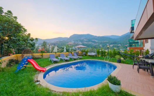 LUXUS Villa mit Pool und Meerblick zu verkaufen in BEKTAŞ Alanya Türkei