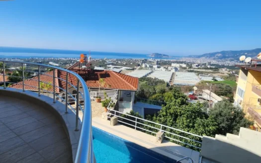 Einfamilienhaus mit Pool und Meerblick in KESTEL Alanya Türkei