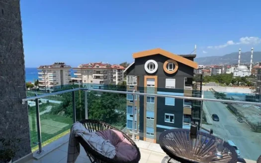 Duplex Penthouse mit kleinem Meerblick in KESTEL Alanya Türkei