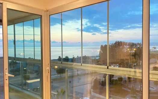 Penthouse in erster Reihe zum Meer in KESTEL, Alanya, Türkei