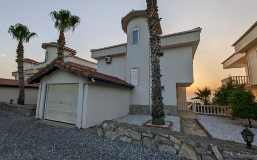 Villa mit Meerblick in KARGICAK, Alanya, TÜRKEI